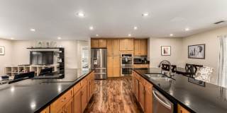 STUNNING 4 bed/2 bath Scottsdale Home- FURHISHED or UnFURNISHED Gallery 1