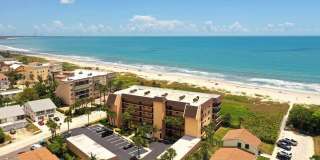 555 Jackon Avenue unit: 302 Gallery 1