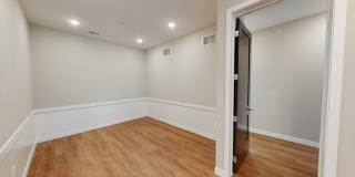 ila Hyde Park Gallery 31