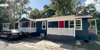 Cozy 2 Bedroom, 1 Bathroom in Fifth Avenue Neighborhood Gallery 1