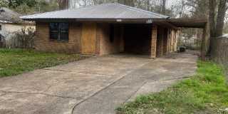 615 N Dossman St Gallery 1