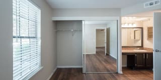 The View at Mandarin Gallery 14