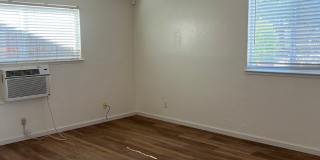 UPDATED 2 BEDROOM APARTMENT!! Gallery 3