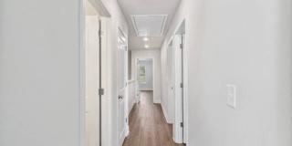 Poplar Row Gallery 11