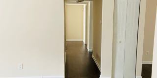 3 bedrooms /2 bath Condo Available Now Gallery 18