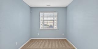 3 Bed 2.5 Bath Home located in Heritage Hills, Wake Forest Gallery 8