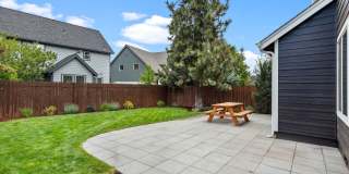 Beautiful SE Bend Home | Spacious Floorplan | Fenced Backyard | Near Parks & Trails Gallery 41