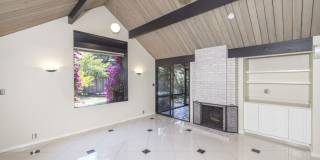 Charming Eichler in Super Desirable Community Center! Gallery 6