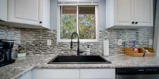 60206 Latham Gallery 5