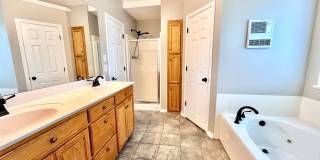 3 Bed, 2 Bath Home with Large Backyard in Fairmont Subdivision 3 Bed, 2 Bath Home with Large Backyard in Fairmont Subdivision Gallery 24