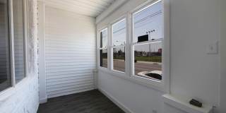 2677 ARAMINGO Avenue Gallery 28