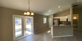 Desirable SE Ocala Neighborhood 3/2/2 *WON'T LAST* Gallery 9