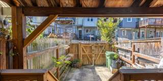 Charming 2BD/1BA Townhome in Patterson Park, MD! Gallery 3