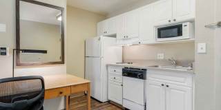 Pleasanton - Chabot Dr. Gallery 1