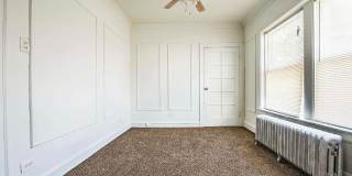 1615 W 77th Street Auburn Gresham Apartments Gallery 5