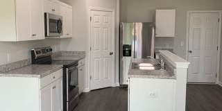 Stylish 3 Bed, 2.5 Bath Home in Desirable Tucker Farms Gallery 8