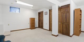 1522 POWELLS TAVERN Place Gallery 40