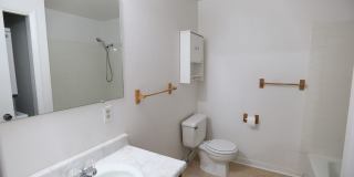 2 bed 1 Bath townhouse Gallery 13