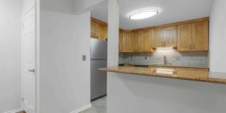 342 Village Court Gallery 9