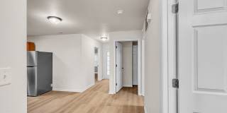 Minutes to Downtown********** Rent $1525/month*********Peaceful Living Gallery 13