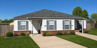 Duplex near hwy49, campus Gallery 7