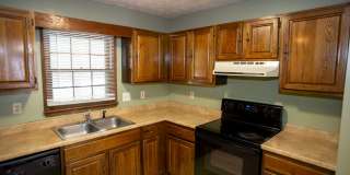 2 Bed 2.5 Bath Condo Gallery 1