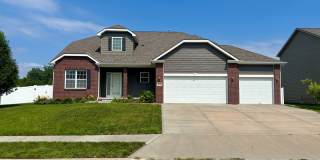 2625 N 169th St – 4 Bed/3 Bath in Elkhorn School District | Granite Kitchen, 3-Car Garage, Fenced Yard Gallery 1