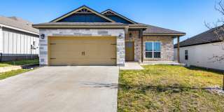 Modern 3 Bed / 2 Bath Home with Granite Kitchen & Full Fenced Yard in Temple Gallery 1