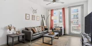 Liv+ Arlington - Student Housing Gallery 10