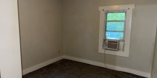 548 Spicer Street Gallery 8