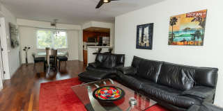 2-bed, 2-bath 972sqft condo, walking distance to beach in Carlsbad Village, literally one block off the sand! **Available 6/1/26** Gallery 7