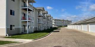 Hawk Pointe Apartments Gallery 23