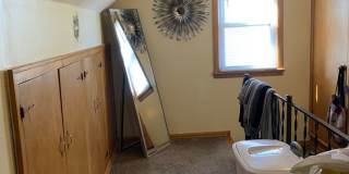 Beautiful 4 Bedroom 1 Bathroom in North Minneapolis Gallery 5