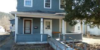 81 Maple Street Gallery 1