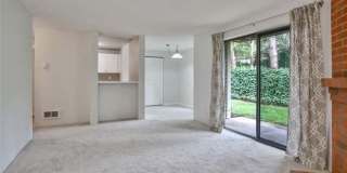 Remodeled ground floor 2 bed! Gallery 8