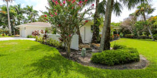** LUXURY PARK SHORE STUNNING FULLY REMODELED MODERN UNFURNISHED 3/2 PRIVATE LARGE PATIO HOME WITH PRIVATE PARK SHORE BEACH ACCESS ** NO HOA ** MOVE IN TODAY ** Gallery 21