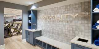 2700 MAIN LINE Boulevard Gallery 15