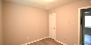 104 S Gregory Street Gallery 13