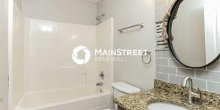 1805 Hudson Court Gallery 13