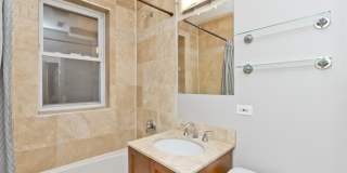 3040 W Diversey Gallery 8