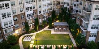 Abberly Onyx Gallery 40