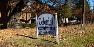 Colonial Apartments Gallery 5