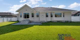 Beautiful - Elegant - 5 Bedrooms - 3 Car - 3,700 sq ft - Home for rent Beautiful - Elegant - 5 Bedrooms - 3 Car - 3,700 sq ft - Home for rent Gallery 35