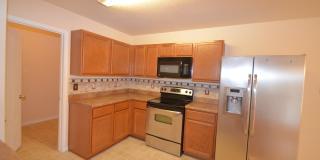 GORGEOUS 4 BED/2 BATH HOME IN HOUSE CREEK!! Gallery 9
