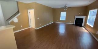 Room in 5 Bedroom Home at Genlee Dr Gallery 7