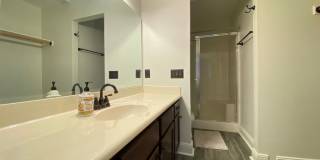 Spacious Two Bedroom featuring Ensuite Bathrooms! TWO ASSIGNED PARKING SPACES! Air Conditioning Included! Gallery 24