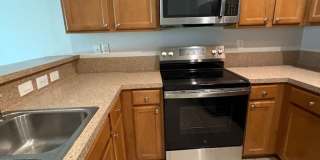 Cambridge at Oakleaf Townhome (3 bedrooms/2.5 baths) Gallery 4