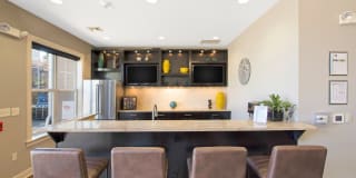 Woodmont Place Gallery 16