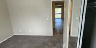 River Walk Apartments Gallery 125