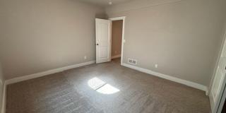 Beautiful 5 Bedroom, 3 Bath Executive Home in the Pointe! Gallery 54